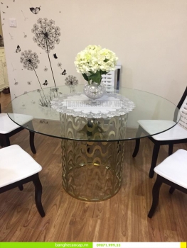 Bàn ăn mặt kính sang trọng AIBG 016